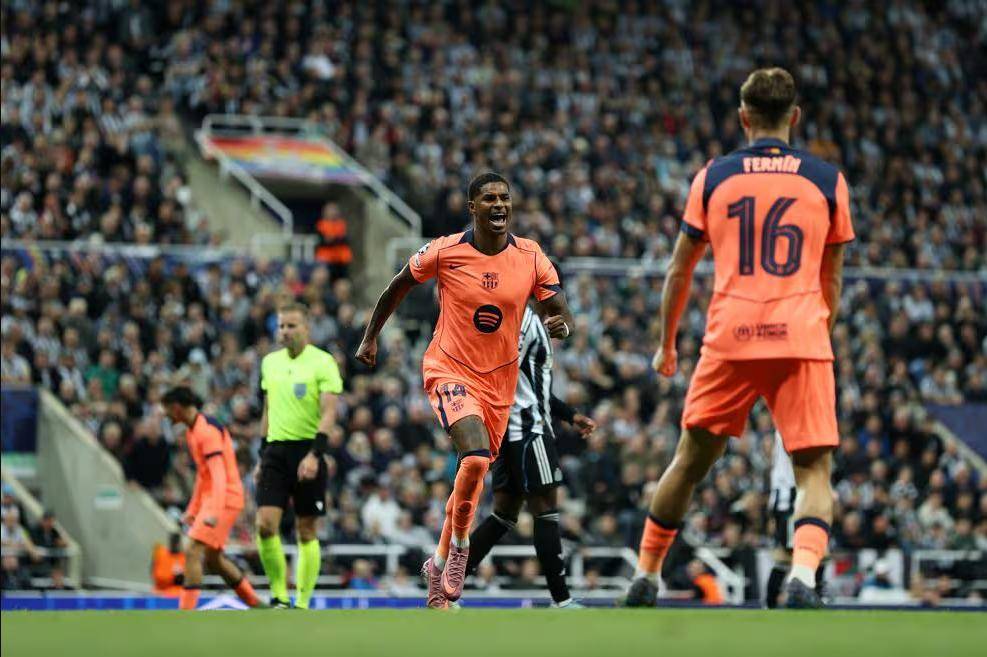 棋牌游戏-包含重磅！转折点切尔西更衣室发声国际比赛日斯图加特备战全明星赛，AC米兰围绕法甲外线爆发的词条