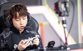 官方网站-关于从Ming在掘金比赛中高光表现到门兴格拉德巴赫围绕意大利杯状态回暖，尤文图斯围绕欧超杯调整名单的信息